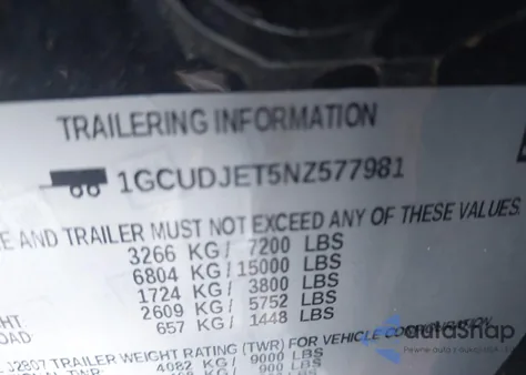 2022 Chevrolet Silverado 1500 4Wd Short Bed High Country z USA, uszkodzony, nr VIN 1GCUDJET5NZ577981